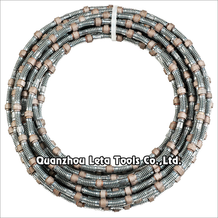 Diamond wire saw with sintered diamond beads for marble quarry cutting