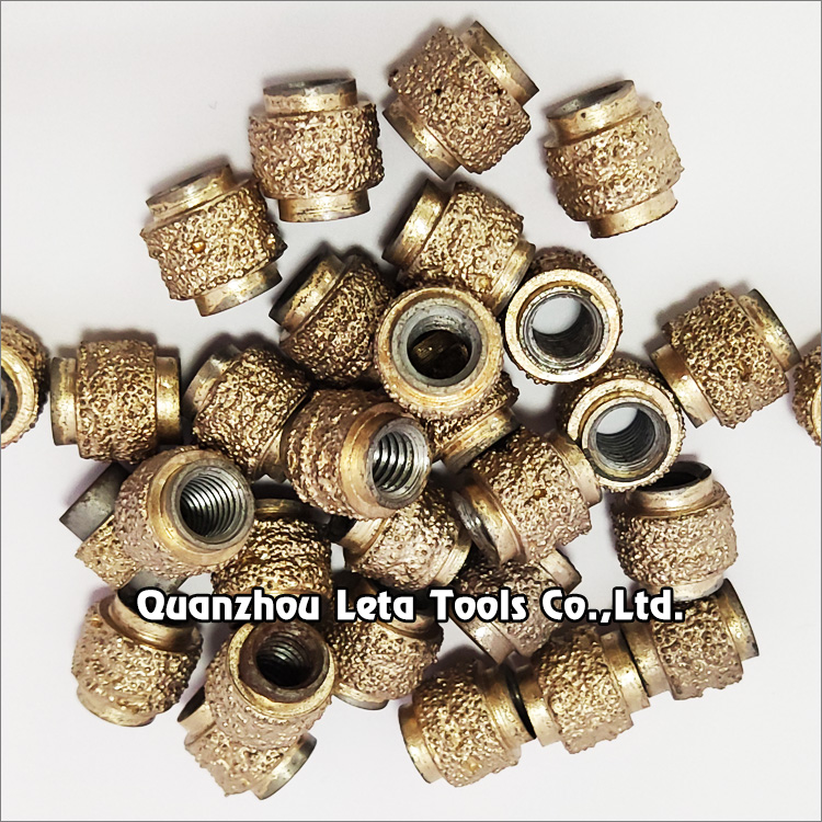 Vacuum brazed diamond beads of wire saw for concrete metal cutting
